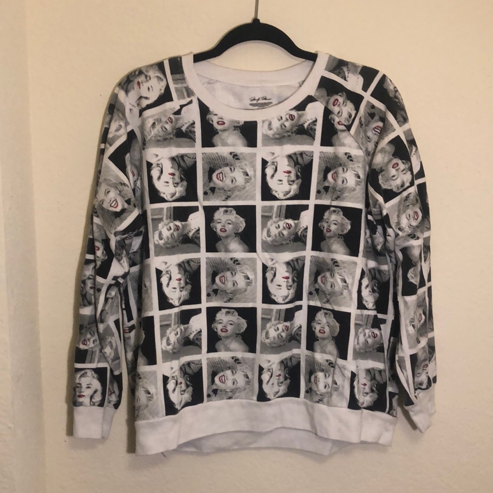 Marilyn Monroe Sweater